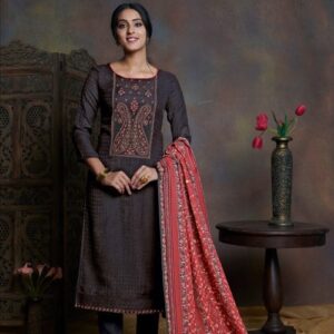Pashmina Salwar Suit – Luxurious Comfort & Timeless Elegance