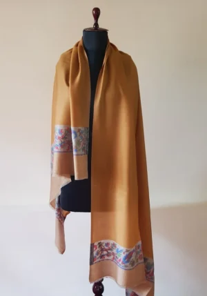 Semi Pashmina Kani Shawl – Handwoven Elegance & Comfort