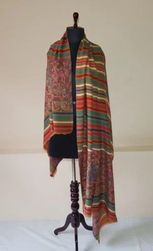 Semi Pashmina Kani Shawl – Handwoven Elegance & Comfort