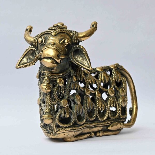 Bell Metal Brass Dhokra Jali Nandi Statue: A Symbol of Strength and Devotion - Image 2